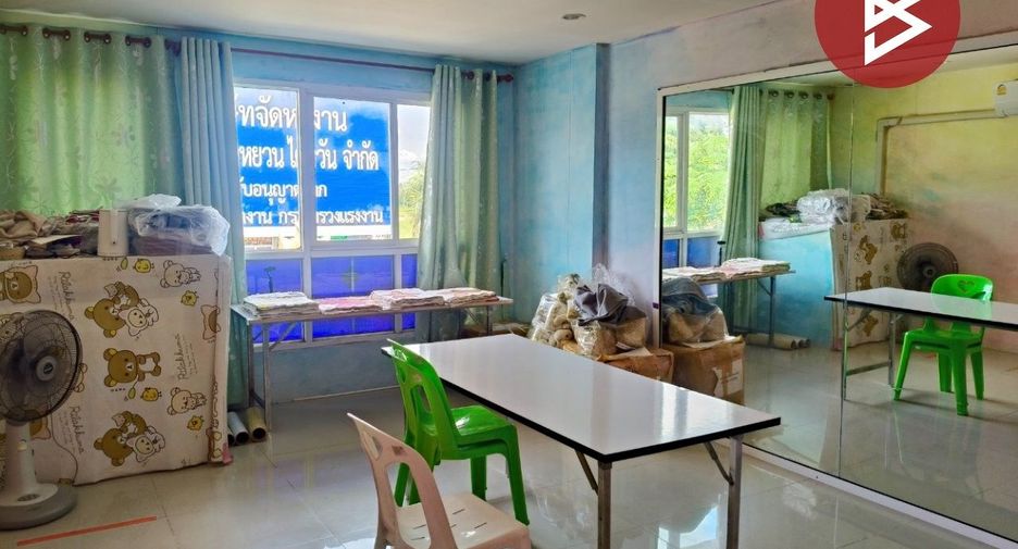 À vendre 2 chambres local commercial à Mueang Khon Kaen, Khon Kaen
