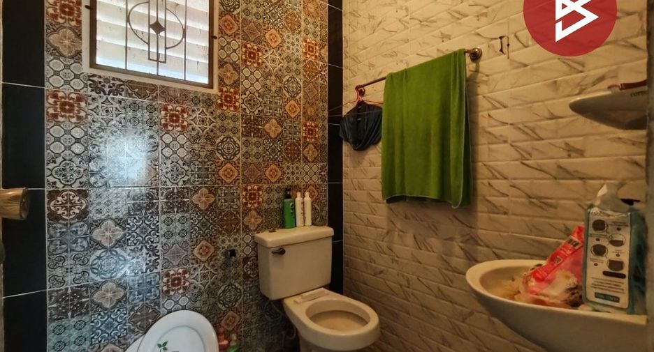 For sale 3 bedrooms townhouse in Khlong Luang, Pathum Thani