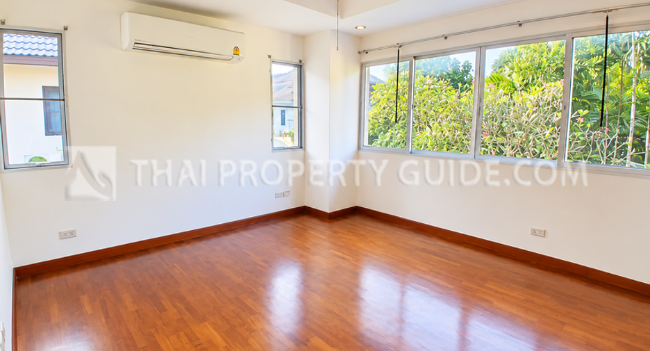 For rent and for sale 4 bedrooms house in Pak Kret, Nonthaburi