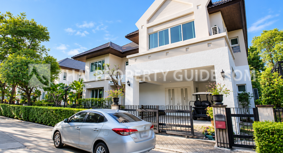 For rent and for sale 4 bedrooms house in Pak Kret, Nonthaburi
