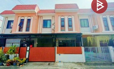 Reihenhaus zum Kauf mit 3 Zimmer in Phra Samut Chedi, Samut Prakan