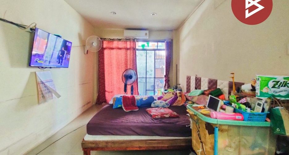 Reihenhaus zum Kauf mit 3 Zimmer in Phra Samut Chedi, Samut Prakan