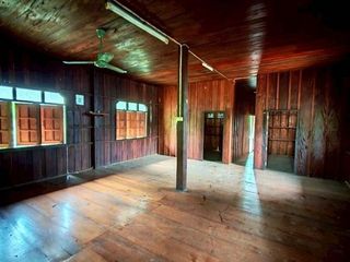 Haus zum Kauf mit 1 Zimmer in Mueang Lamphun, Lamphun