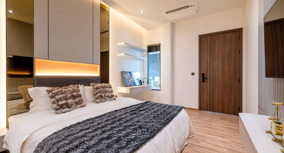 Villa zum Kauf mit 5 Zimmer in Bang Lamung, Chonburi