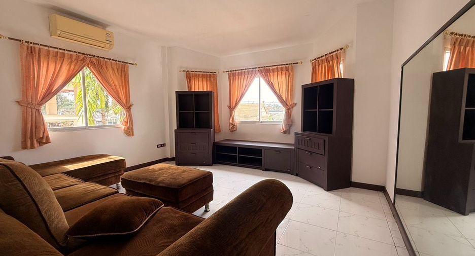 For rent 4 bedrooms house in Bang Lamung, Chonburi