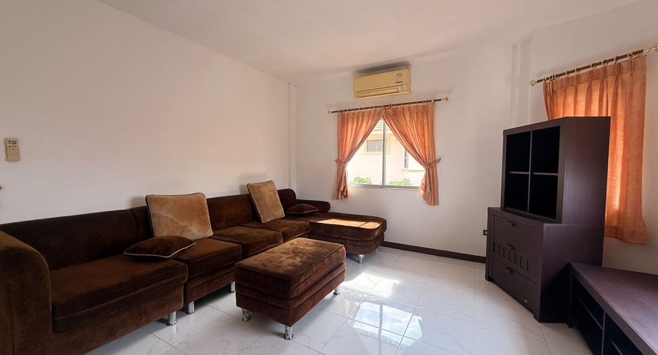 For rent 4 bedrooms house in Bang Lamung, Chonburi