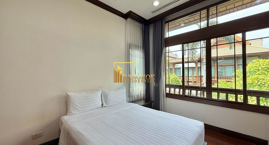 For rent 4 bedrooms villa in Yan Nawa, Bangkok