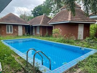 For sale 7 bedrooms hotel in Cha Am, Phetchaburi