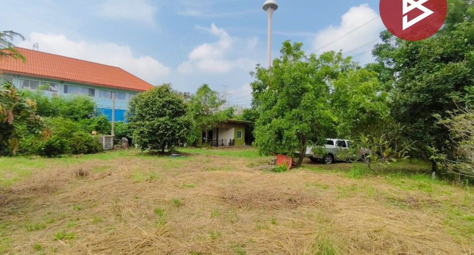 For sale land in Sam Khok, Pathum Thani