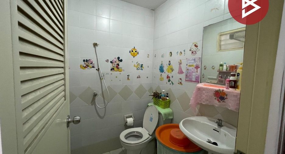For sale 3 bedrooms townhouse in Sai Noi, Nonthaburi