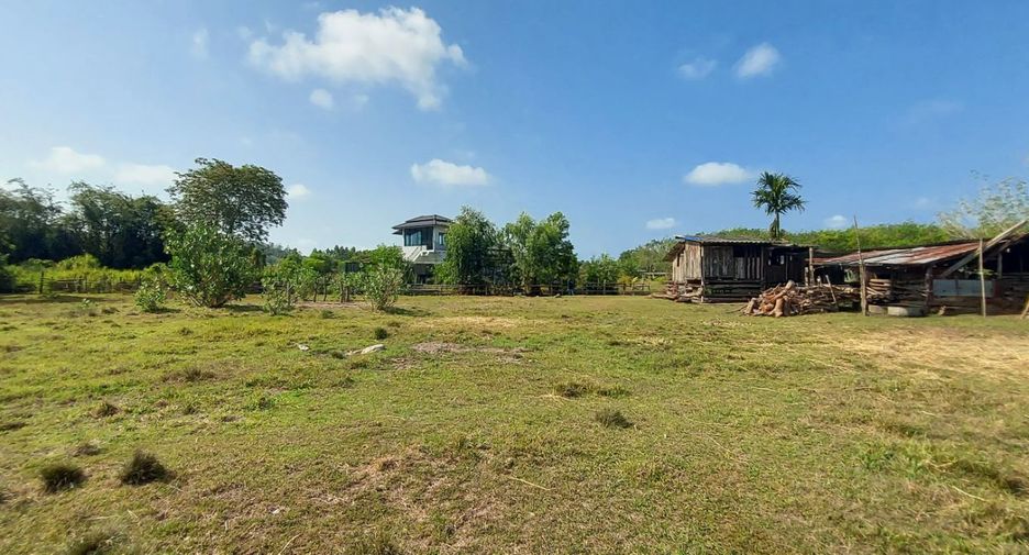 出售 土地 在 Mueang Rayong, Rayong
