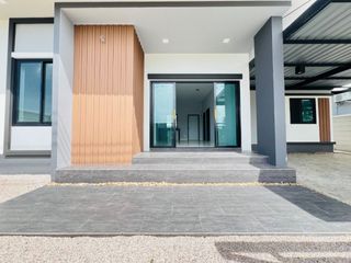 出售 3 卧室 独立屋 在 Mueang Samut Songkhram, Samut Songkhram