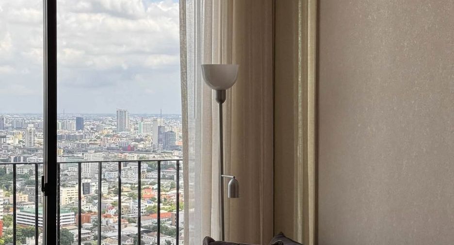À louer 1 chambre condo à Phaya Thai, Bangkok