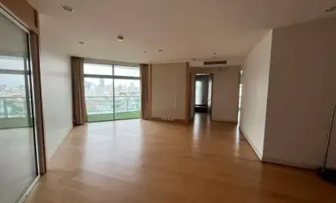 Condo en venta de 4 habitaciones en Bang Kho Laem, Bangkok