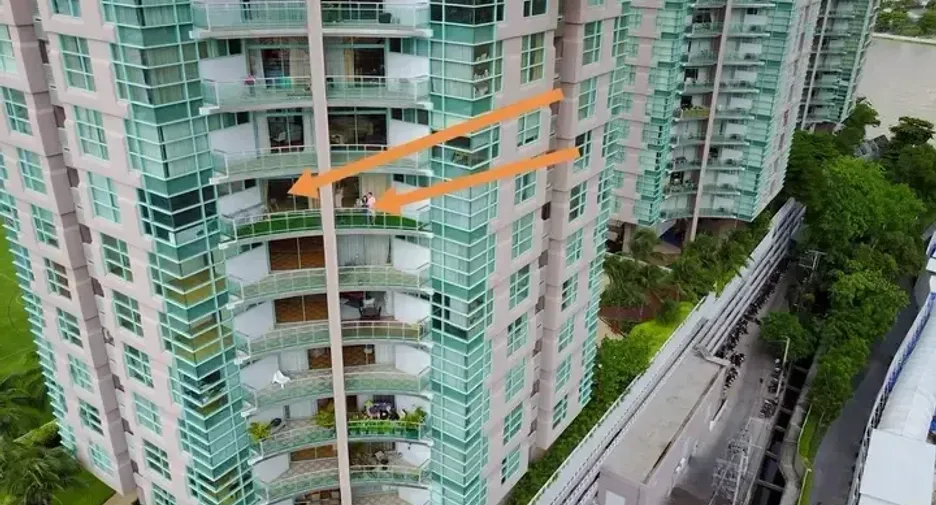 Condo en venta de 4 habitaciones en Bang Kho Laem, Bangkok