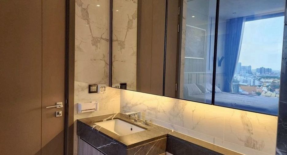 For rent 1 bed condo in Khlong Toei, Bangkok