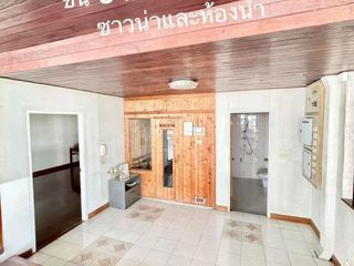 For sale 6 bedrooms house in Khlong San, Bangkok