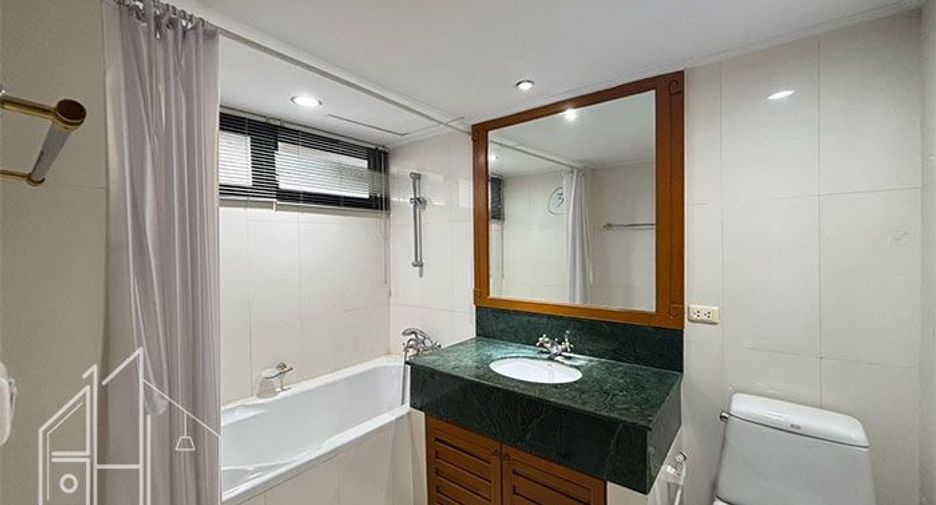 Apartamento en alquiler de 4 habitaciones en Watthana, Bangkok