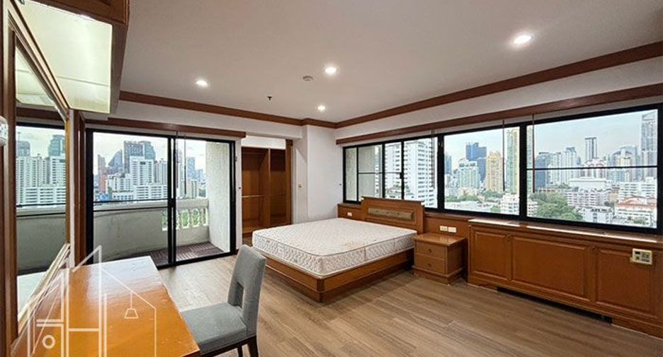 Apartamento en alquiler de 4 habitaciones en Watthana, Bangkok