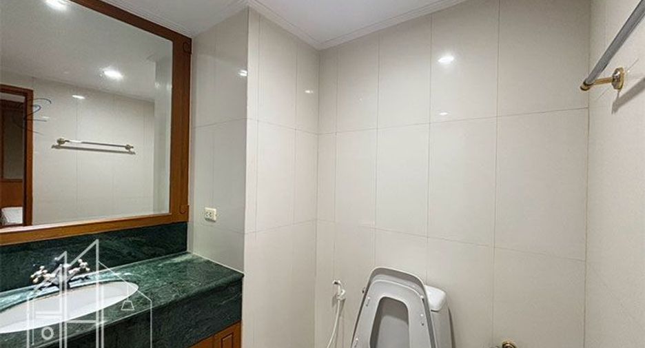 Apartamento en alquiler de 4 habitaciones en Watthana, Bangkok