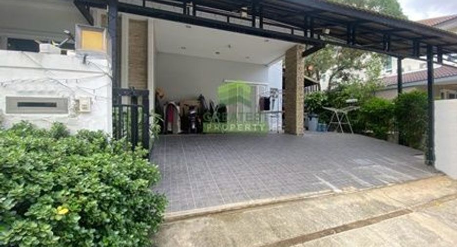 Haus zum Kauf mit 6 Zimmer in Lat Krabang, Bangkok