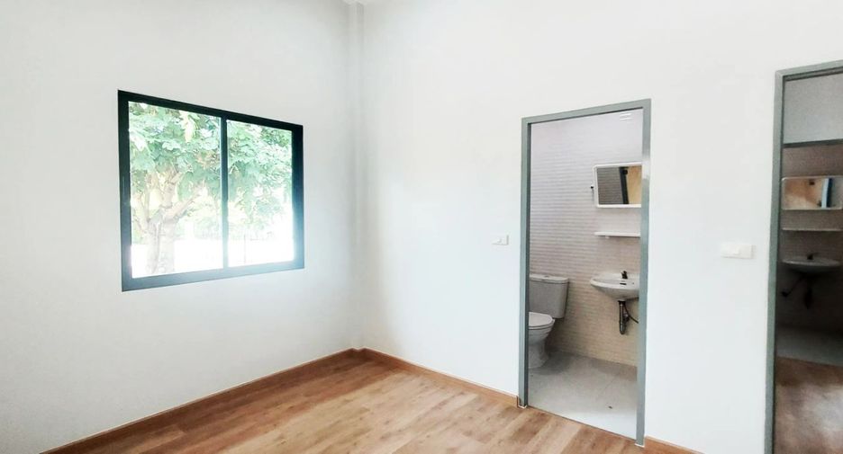For sale 2 bedrooms house in Mueang Rayong, Rayong
