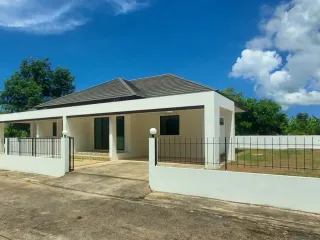 For sale 2 bedrooms house in Mueang Rayong, Rayong