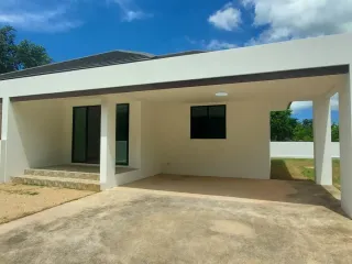 For sale 2 bedrooms house in Mueang Rayong, Rayong
