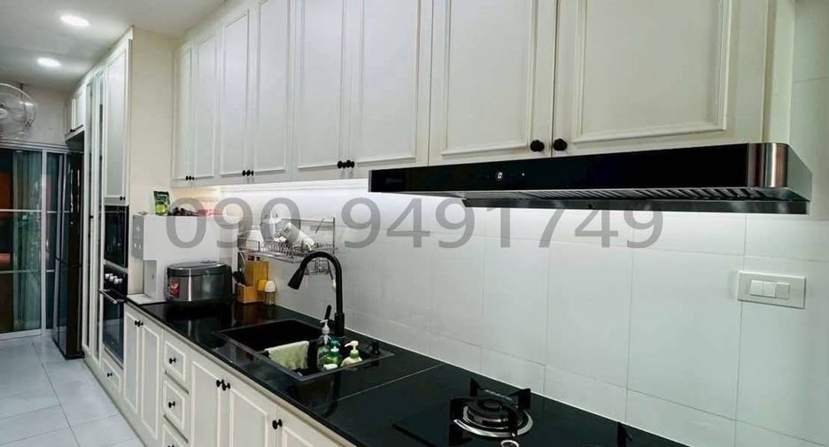 For rent 4 bedrooms house in Lam Luk Ka, Pathum Thani