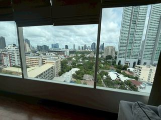 For rent 3 ベッドルーム condo in Khlong Toei, Bangkok