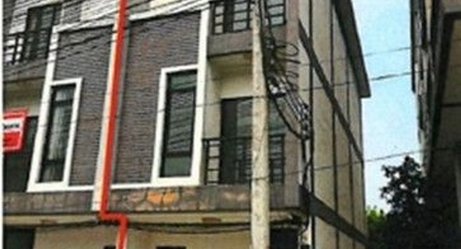 Casa adosada en venta de 1 habitaciones en Samoeng, Chiang Mai