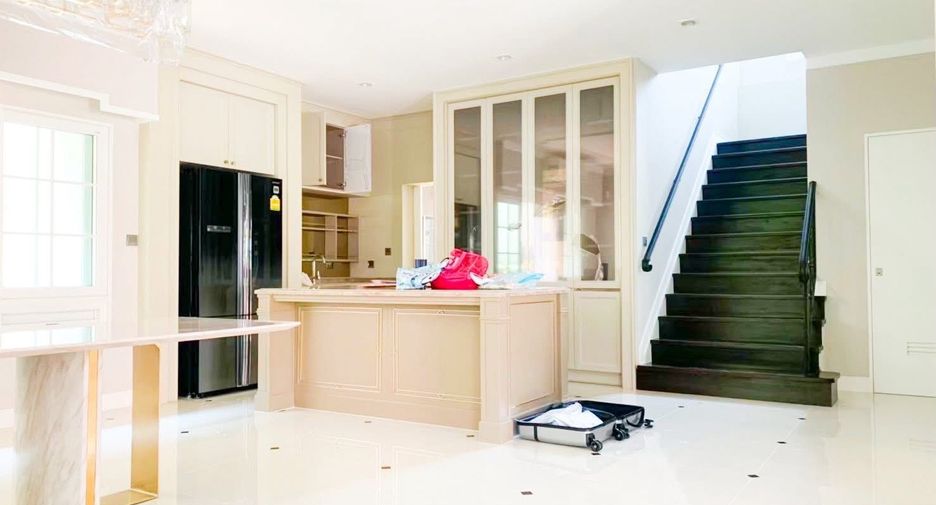 For sale 4 bedrooms house in Bang Phli, Samut Prakan