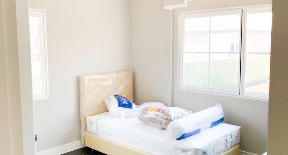 For sale 4 bedrooms house in Bang Phli, Samut Prakan
