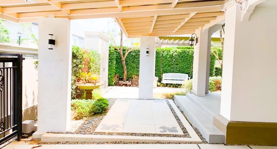 For sale 4 bedrooms house in Bang Phli, Samut Prakan