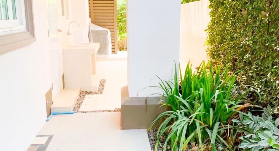 For sale 4 bedrooms house in Bang Phli, Samut Prakan
