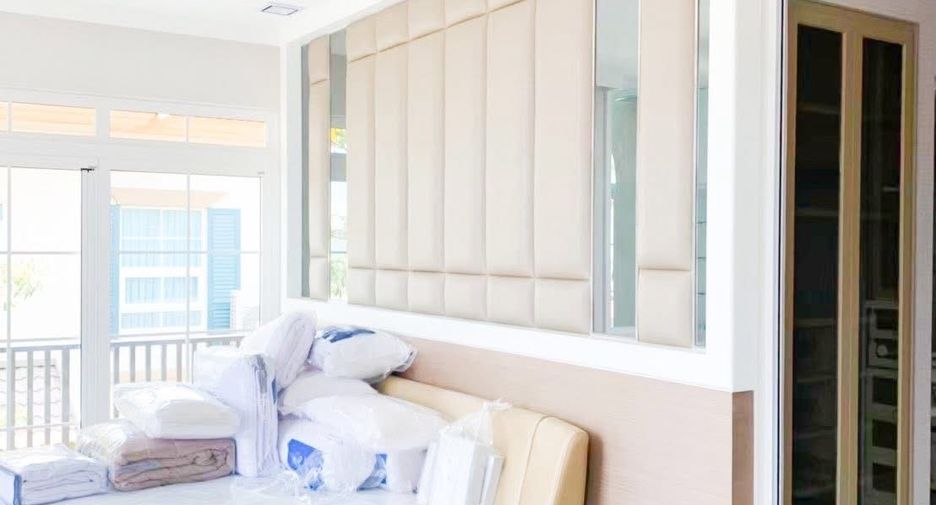 For sale 4 bedrooms house in Bang Phli, Samut Prakan