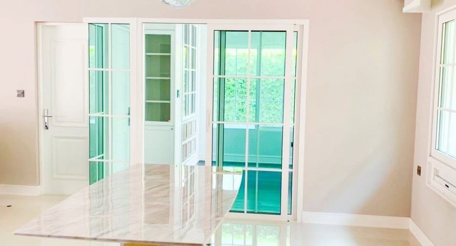 For sale 4 bedrooms house in Bang Phli, Samut Prakan