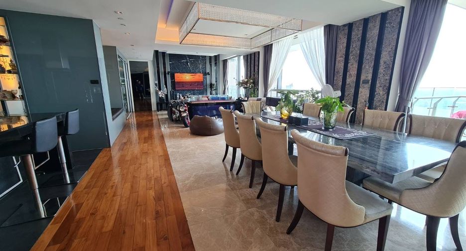 Wohnung zur Miete und zum Kauf mit 3 Zimmer in Yan Nawa, Bangkok