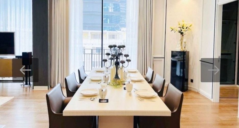 For rent 3 bedrooms condo in Pathum Wan, Bangkok