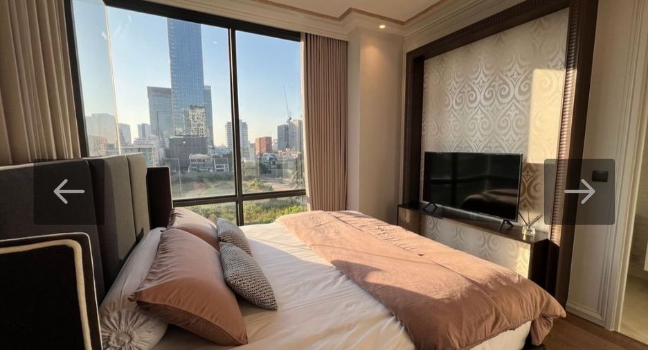 For rent 3 bedrooms condo in Pathum Wan, Bangkok