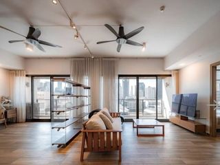 For rent 4 bedrooms condo in Watthana, Bangkok