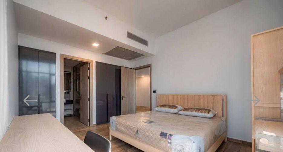 For rent 4 bedrooms condo in Watthana, Bangkok