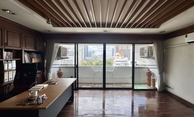 Продажа 3 спальни кондо в Щаттхана, Бангкок