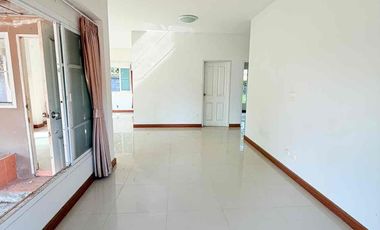 Haus zum Kauf mit 3 Zimmer in Mueang Udon Thani, Udon Thani