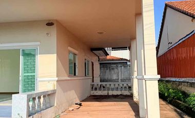 Haus zum Kauf mit 3 Zimmer in Mueang Udon Thani, Udon Thani