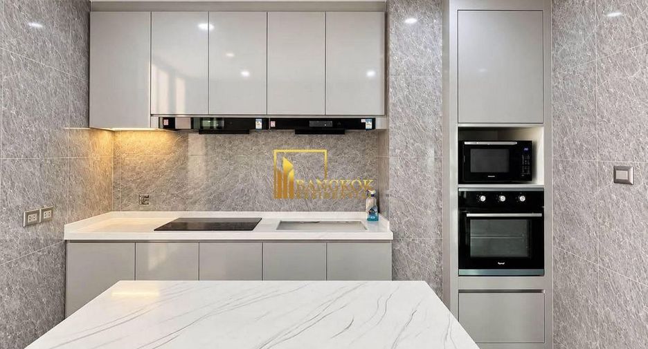 For rent and for sale 4 bedrooms condo in Watthana, Bangkok