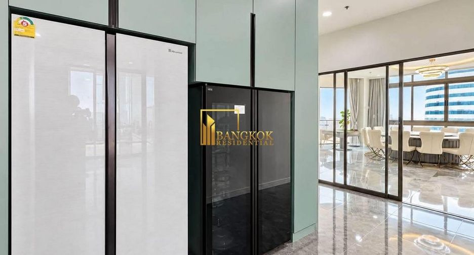 For rent and for sale 4 bedrooms condo in Watthana, Bangkok