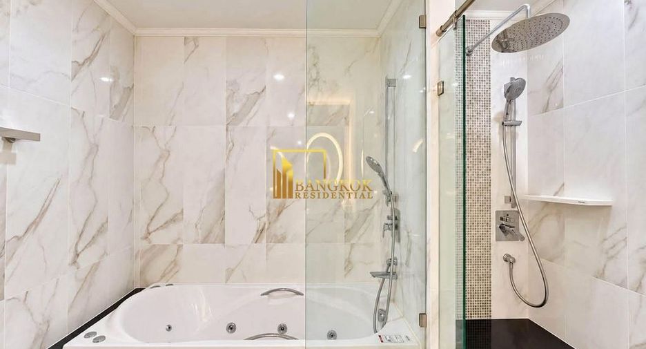 For rent and for sale 4 bedrooms condo in Watthana, Bangkok