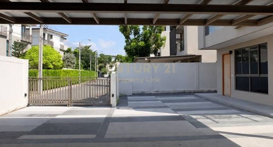 À vendre 3 chambres maison à Prawet, Bangkok