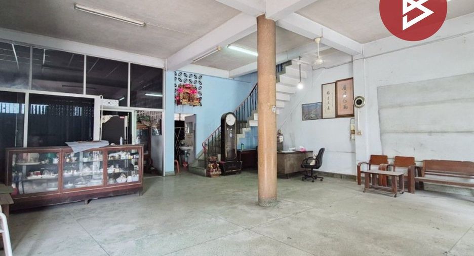 For sale 4 bedrooms retail Space in Mueang Ratchaburi, Ratchaburi